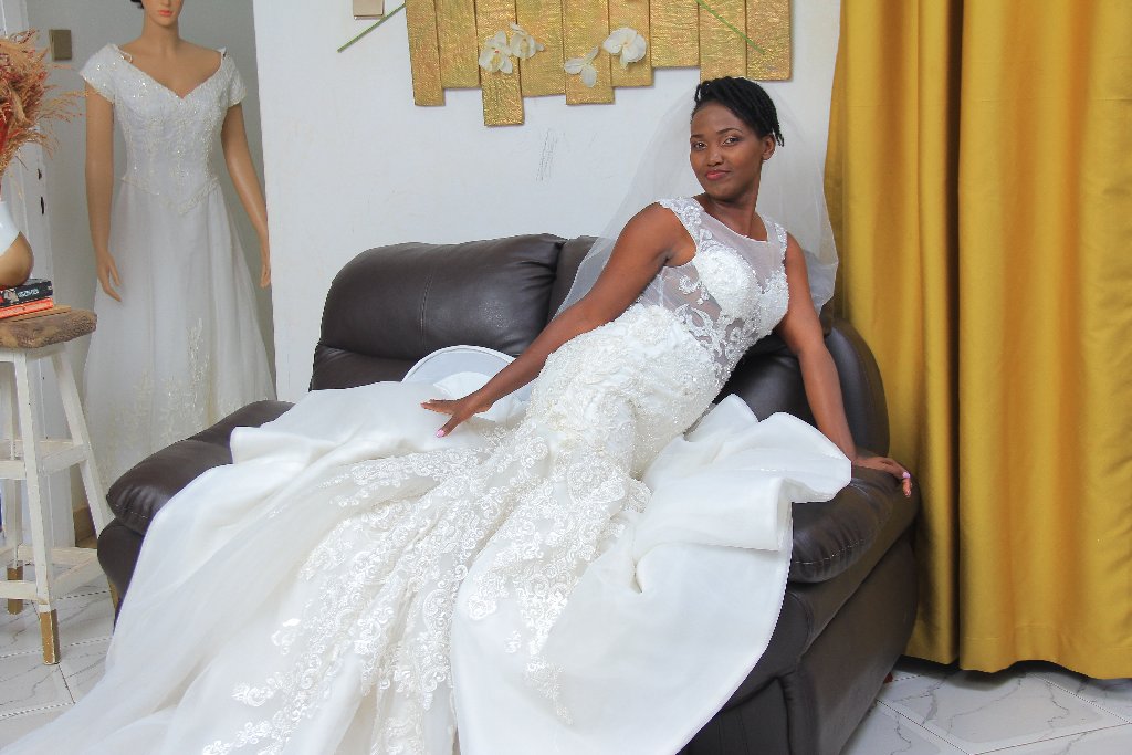 Classy Turkish Mermaid Wedding Gown