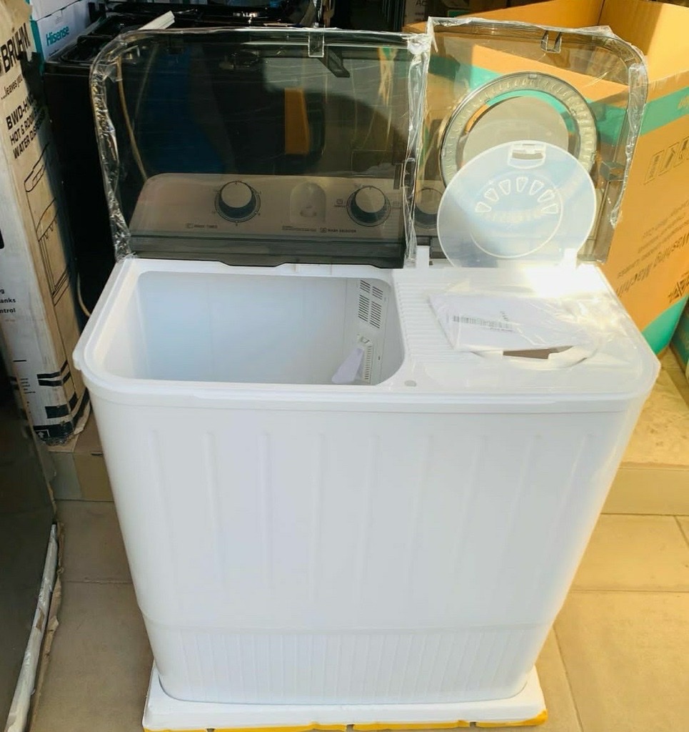 Hisense 7kg Twin Tub washing machine
