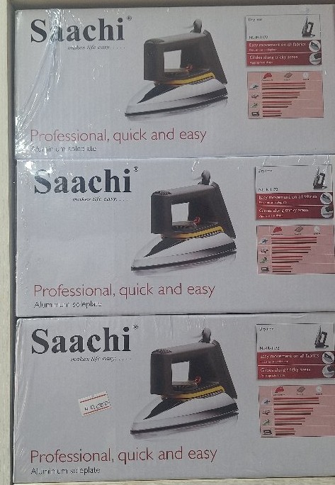 saachi dry iron