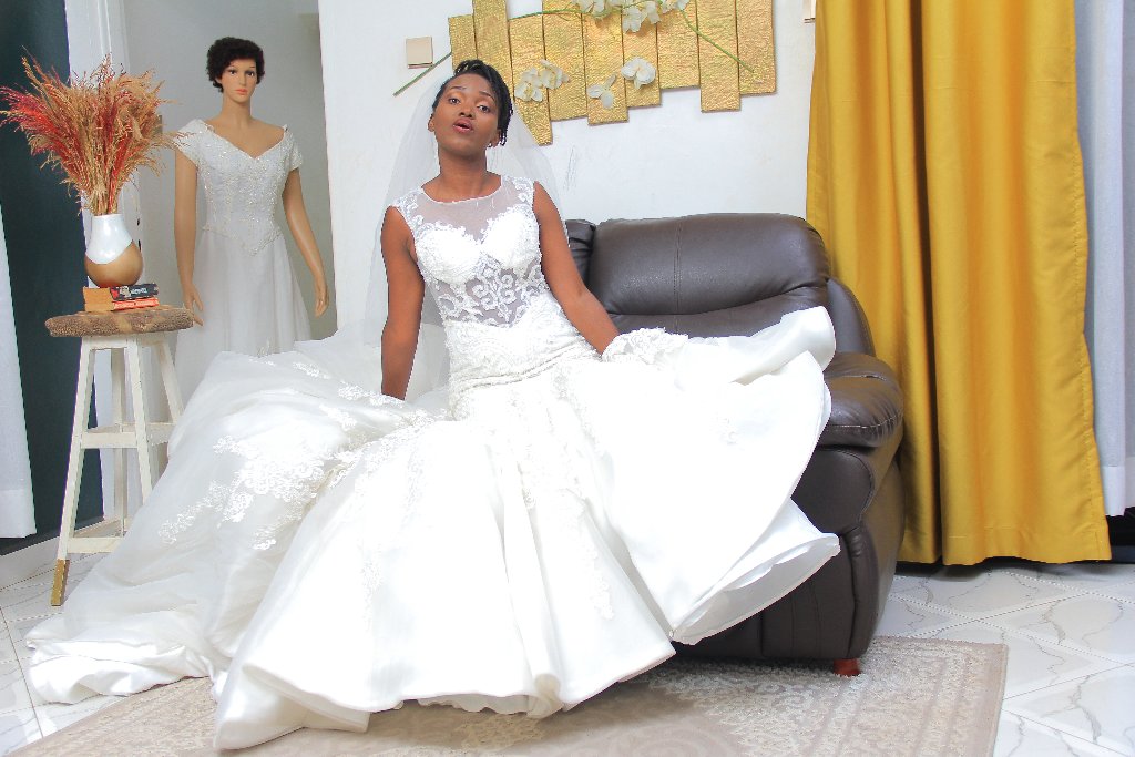 Classy Turkish Mermaid Wedding Gown