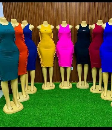 sleeveless fitted dresses